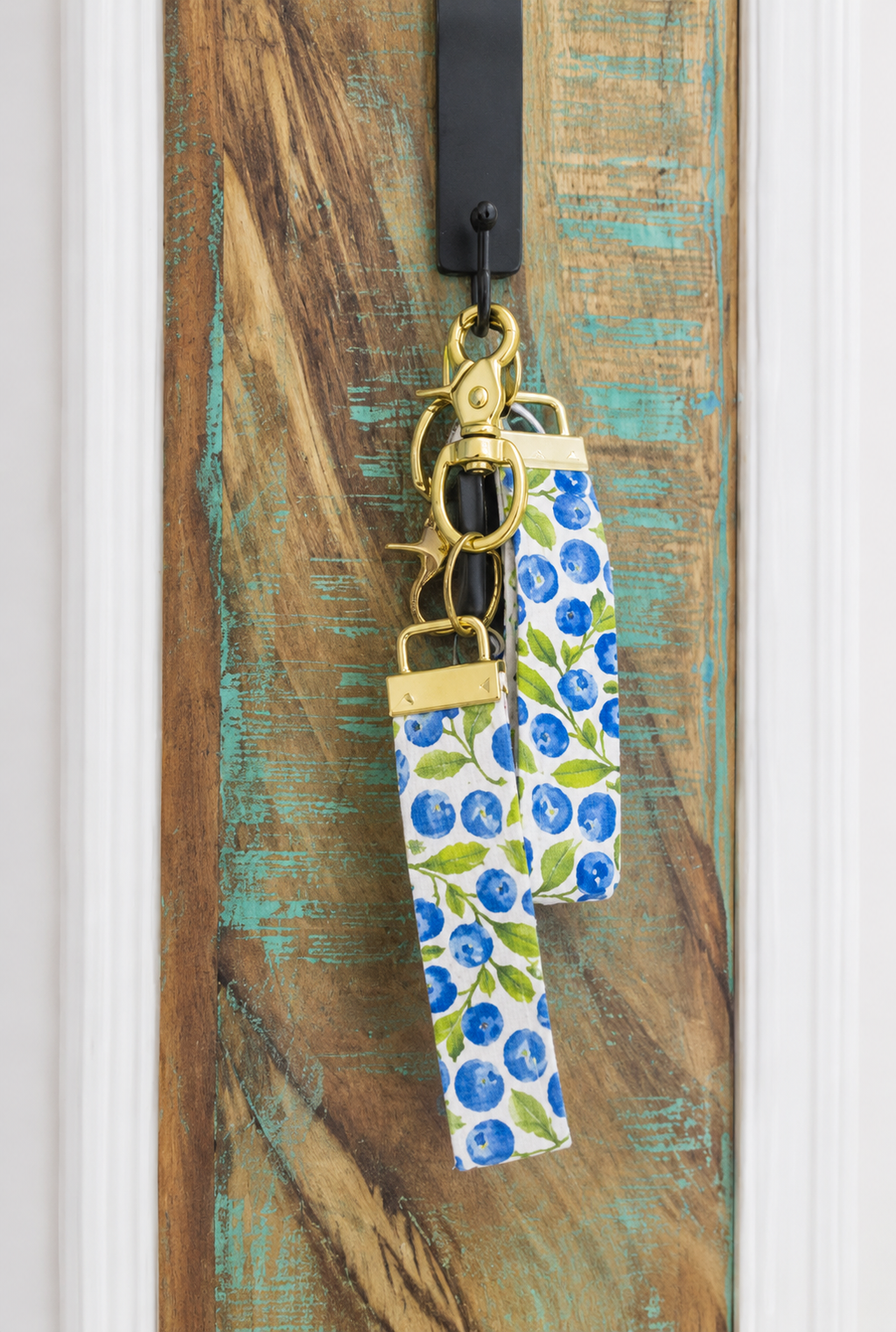 Very Berry Blueberries Keychain